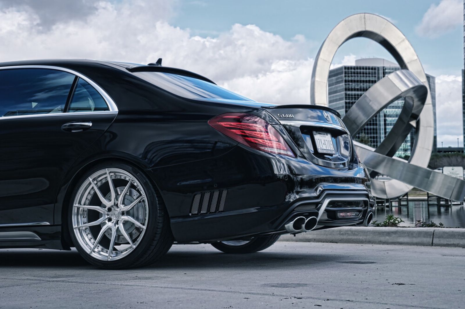 Wald International aero kit, rear bumper view